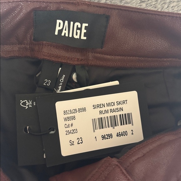 PAIGE Siren Faux Leather Midi Skirt in Rum Raisin Size 23 NWT - Picture 4 of 7